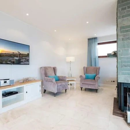 Penthouse Deck 12